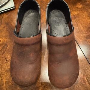Dansko Brown Leather Women's Shoes size 40
